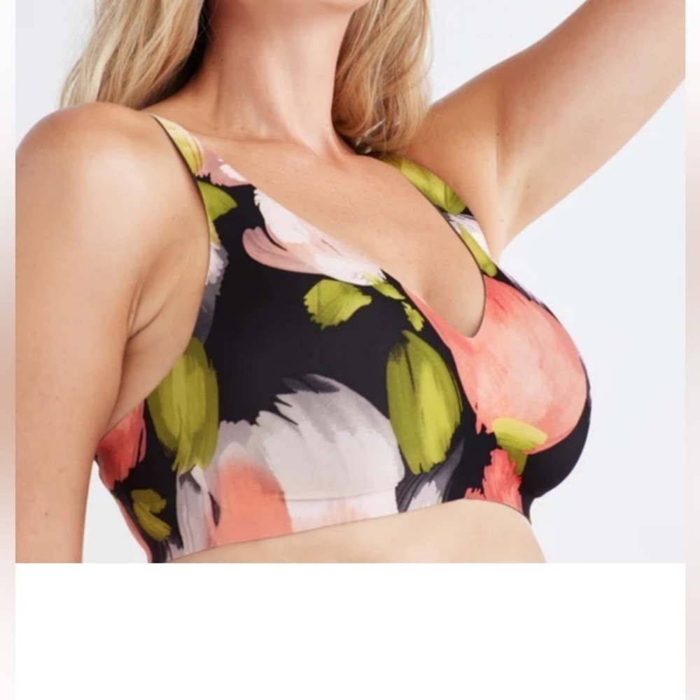 - Knix Revolution Pullover Bra Size XXXXL+​​​​​​
